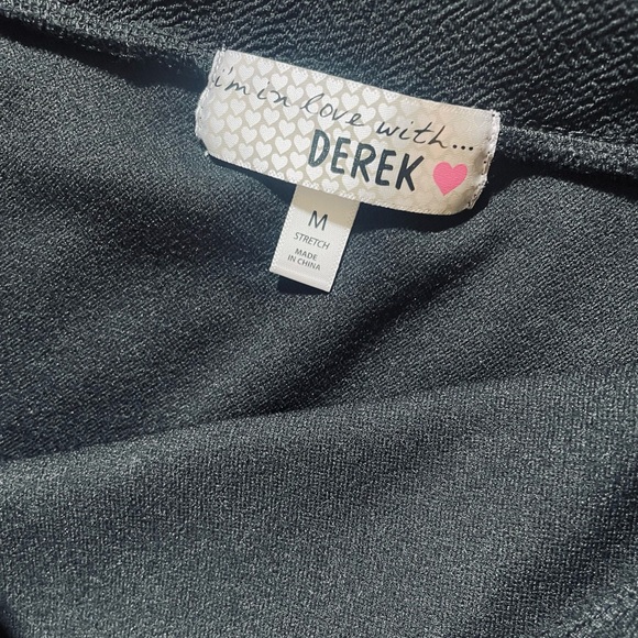 2pc Matching Set Varsity Crop Top & Skirt Stripe Pattern - Picture 2 of 6